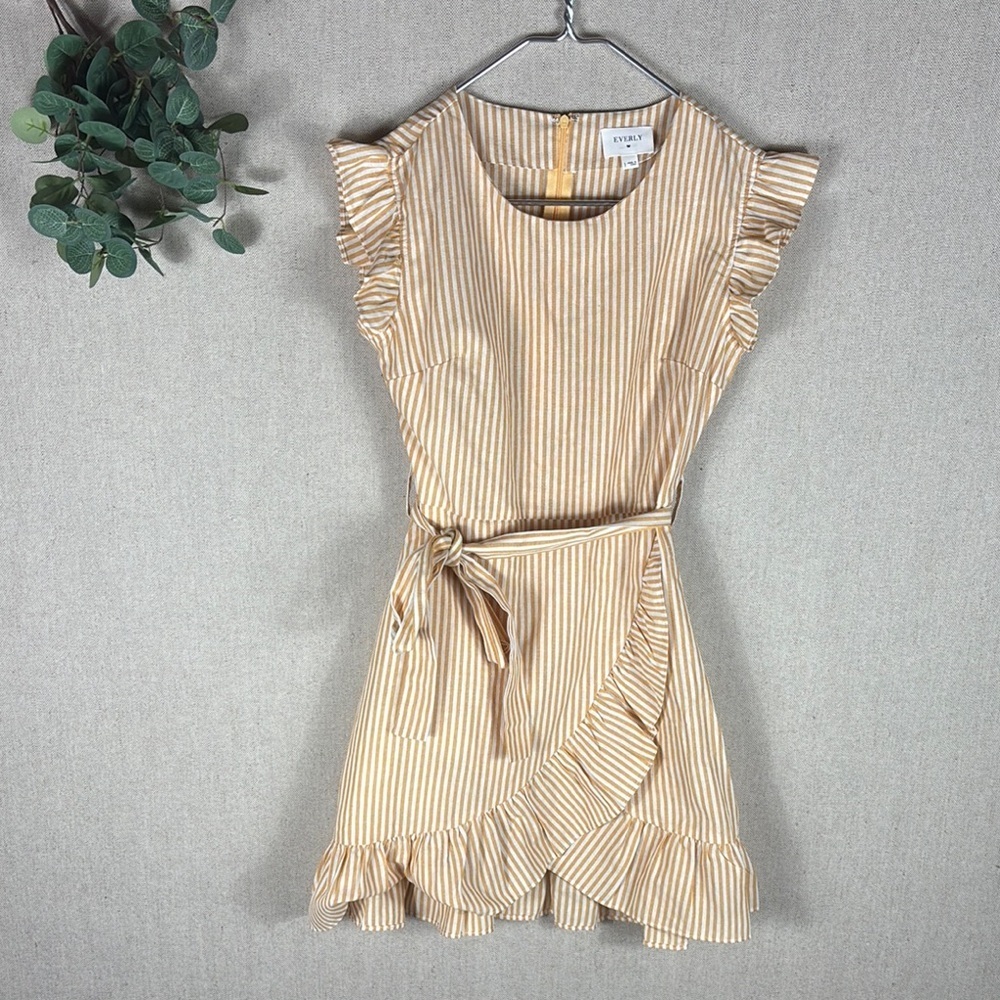 Everly > Sweet Summer Yellow Striped Ruffle Sleeve Dress Small - Picture 2 of 8